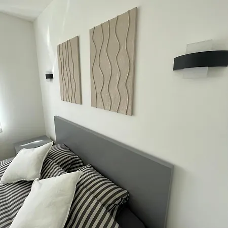 Apartament Trevi U Liku Gospić Zewnętrze zdjęcie