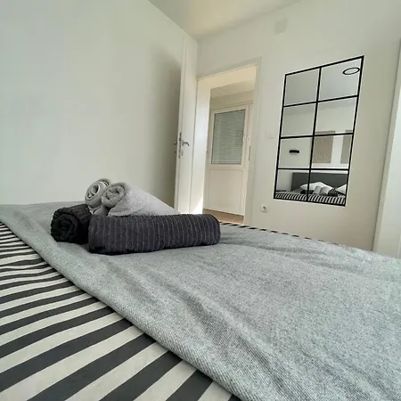 Apartament Trevi U Liku Gospić Zewnętrze zdjęcie