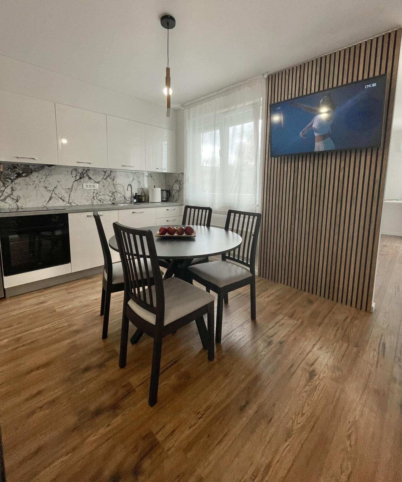 Apartment Trevi U Liku